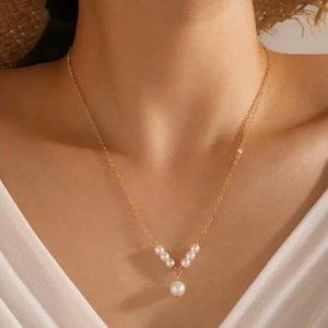 Gold Faux Pearl Necklace
